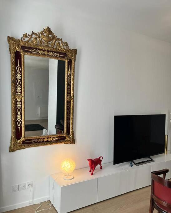 Vigne Et Mer-Spacieux Appartement Haussmannien-2Chambres-Wifi Béziers Esterno foto